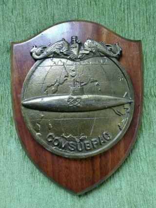 Vintage U.  S.  Navy Submarine Warfare Insignia Wall Plaque Maritime Dolphin Brass