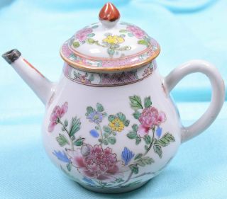 Antique 18th C Chinese Export Porcelain Teapot Circa 1740 James Galley Prov.