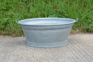 Vintage Old Metal Tin Galvanized Bath Washing Tub Bowl 74 Cm Dog Wash Post