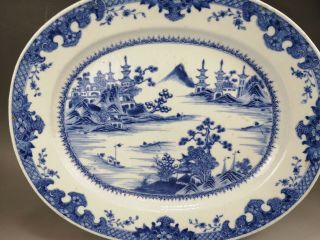 A large/beautiful Chinese 18C blue&white oval - shaped platter - Qianlong 2
