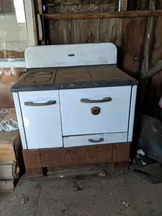 Dutch Queen Wood Burning Cook Stove; Needs Restoration; Stored In Barn.