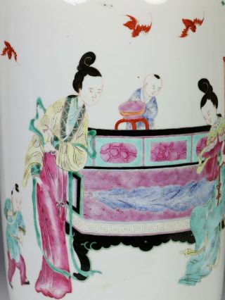 Large Antique Chinese Porcelain Rouleau Vase with Scene of Figures 5