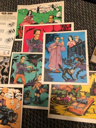 Rare 1965 THE MUNSTERS Hasbro Deluxe Magic Rub Ons Set Game 10