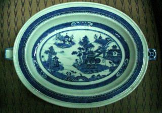 RARE LARGE ANTIQUE CHINESE EXPORT OVAL BLUE & WHITE CANTON WARMING PLATTER N/R 2