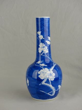 A Chinese Porcelain Blue And White Bottle Vase 19th Century Kangxi Mark