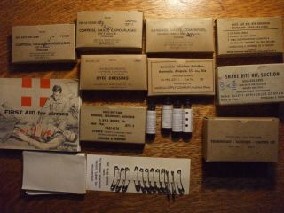 Vintage 1959 US Air Force First Aid Kit For Airmen w/booklet bandages snake bite 3