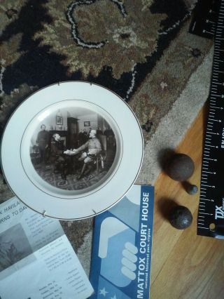 Civil War Items Cannon Balls Solid & Minnie 1966 Appomatox Lee Grant Plate Map