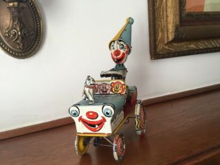 Vintage Unique Art Mfg.  Co.  Artie The Clown Car Tin Wind Up Toy U.  S.  A