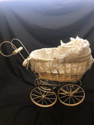 Vintage Wicker Baby Buggy Stroller Carriage Doll Antique White With Sheet Lining 3