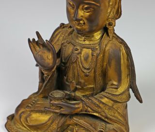 Antique Chinese Gilt Bronze Statue of Seated Buddha - Ming Dynasty 7