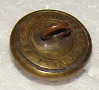 Stars,  Stripes on Shield Brass Button (Civil War Era) Scovill Mf ' g Co,  Waterbury 7