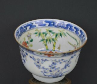 A VERY FINE CHINESE 19th CENTURY SMALL BOWL WITH MARK 6