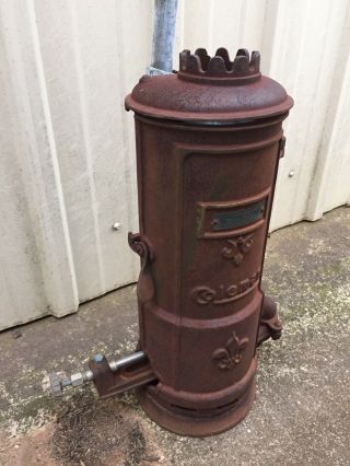 Antique Coleman Lamp And Stove Company Model 463 Water Heater