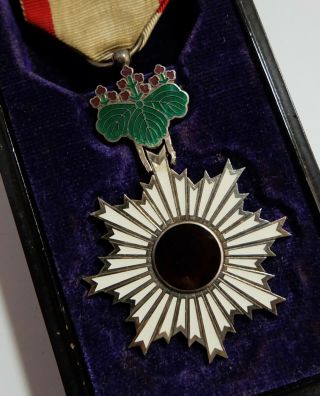 Antique Japanese Order Of Rising Sun 6th Class Medal Badge Sterling Silver Japan