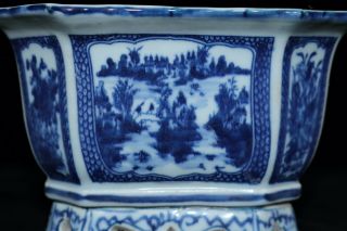A Pair Chinese Blue and White Porcelain Landscape View Flower Pots 2