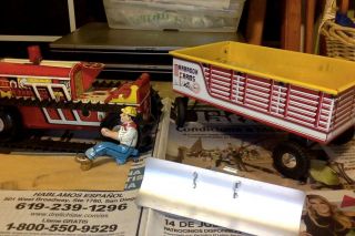 Rare Vintage Marxs Climing Tractor Trailer Set And Box.  Awesome.