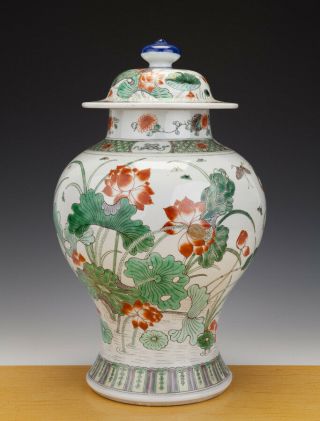 Perfect Large Chinese Porcelain Fam - Verte Vase,  Cover 19th C.  - 41cm