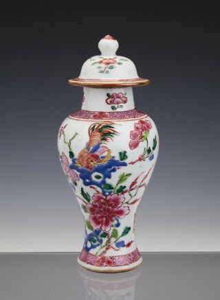 Perfect Chinese Porcelain Famille - Rose Vase,  Cover 18th C.  Qianlong Rooster