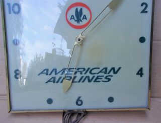 Rare 50 ' s Advertising Clock AMERICAN AIRLINES,  Lighted,  Large 15 x15 inch,  PAM 7