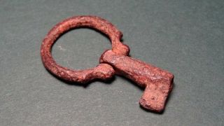 Ancient Iron Swivel Key Ring Roman 100 - 300 Ad