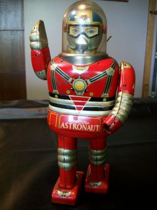 vintage Cragstan Astronaut,  antique toy from Japan,  battery operated robot 2