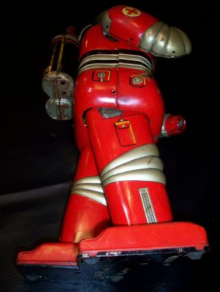 vintage Cragstan Astronaut,  antique toy from Japan,  battery operated robot 7