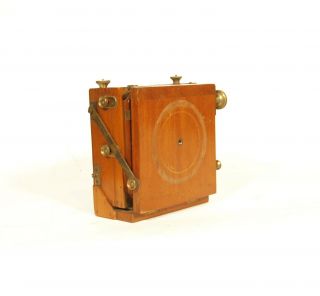 Ca.  1885 English 1/4 Plate Wood Tailboard Camera w/Case & W.  W.  Rouch & Co.  Lens 11