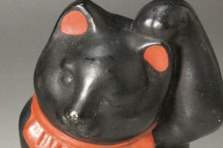 SMN24 Hanibe Japanese Wink Maneki Neko Vintage Pottery cat ornament 6.  69inch 6