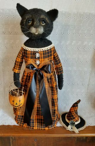 ☆Primitive FolkArt Halloween Fall Signed Black Cat Witch w/JOL Pail Doll Decor ☆ 7