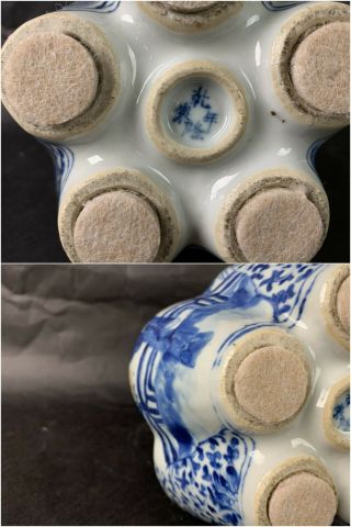 18th/19th C.  Chinese Blue and White Conjoined Six - Mouthed Vase 10