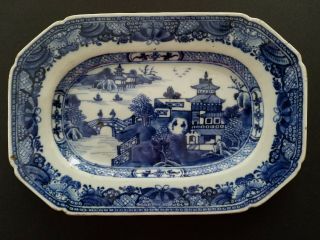 18th Century Chinese Export Blue And White Nanking Platter With Fitzhugh Border