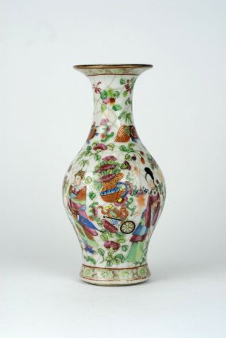 A Rare Antique 19thc Chinese Porcelain Canton Famille Rose Crackleware Vase.