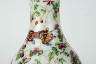 A Rare Antique 19thC Chinese Porcelain Canton Famille Rose Crackleware Vase. 7