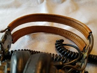 WW2 US military pilot / aircrew / Air Crew radio headphones or headset 12