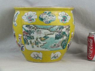 19th C Chinese Porcelain Yellow Ground Famille Verte Fish Bowl / Jardinere