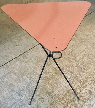 VTG 1950 ' S MCM ATOMIC FORMICA TRIPOD SIDE TABLE PLANT STAND RARE PINK 8