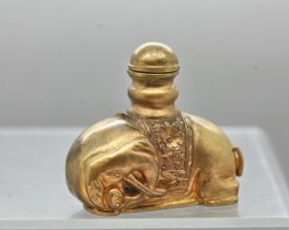 Spectacular Antique Chinese Heavily Gilded Reclining Elephant Snuff Bottle c1880 9