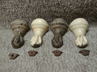 4 Matching Antique Cast Iron Claw Foot Louisville Bathtub Tub Feet Legs
