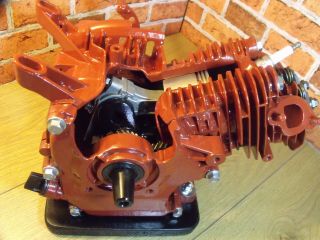Engine Sectioned,  Cut Away,  4 Stroke,  Stationary Engine,  Display Engine.  Ohv.