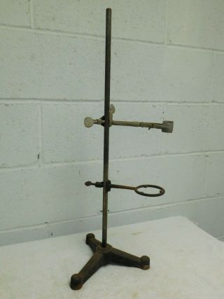 Vintage ARTHUR H.  THOMAS PHILADA laboratory science bunsen cast iron stand 6