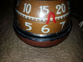 ANTIQUE RARE ROUND DOME CLOCK,  PLUG IN.  GOOD.  GREAT FIND.  AWESOME CLOCK 10