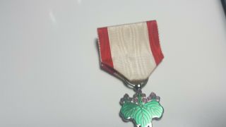 WW2 Order of the Rising Sun 6th Class Medal Badge With Rosette Cased 5