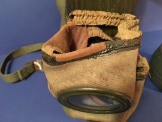 Vintage WWII German Army Gas Mask 2KP 134REGT HOCH - UND DEUTSCHMEISTER 7