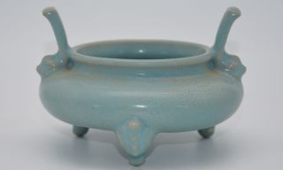 A101 Chinese Porcelain Celadon Glaze Incense Burner Double Ear Three Feet Censer