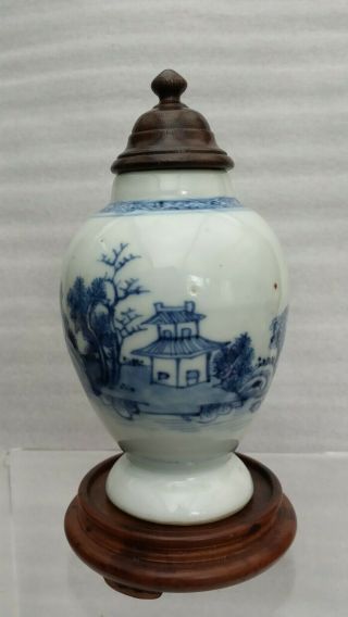 18thc Chinese Blue And White Tea Caddy / Cannister