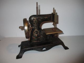 Toy child ' s sewing machine 1920 ' s full body model CASIGE Germany Art Nouveau 3