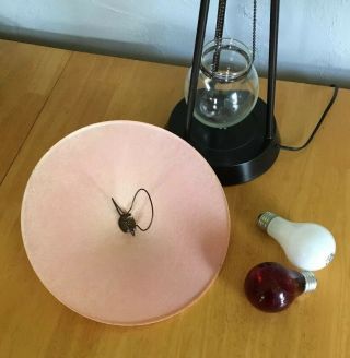 Vintage MCM Table Lamp Atomic Pink Fiberglass Shade 7