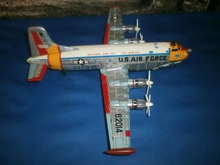 AIRPLANE YONEZAWA GLOBEMASTER C - 124,  BATTERY OPERATED,  60 ' s.  VIDEO 5