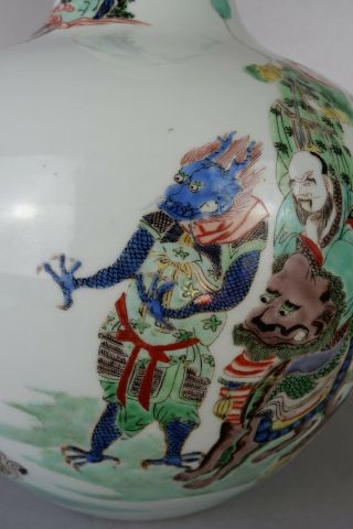 GOOD CHINESE LATE QING DINASTY FAMILLE VERTE BOTTLE 6