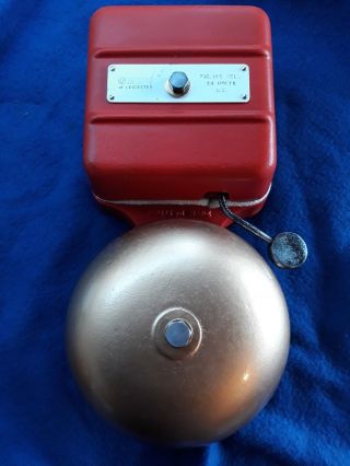 VINTAGE OLD INDUSTRIAL GENT ELECTRIC DOOR FIRE BELL & WARNING ALARM LIGHT LAMP 4